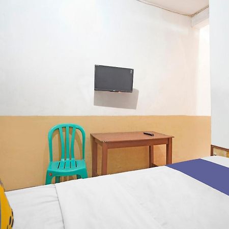 Spot On 91444 Hotel Arimbi Bandung Exterior photo